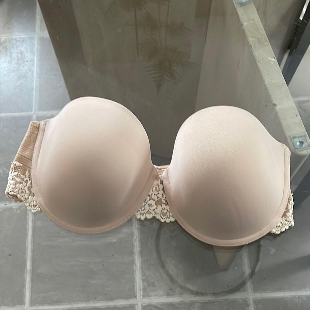 Wacoal Women's Beige strapless bra, 38C,